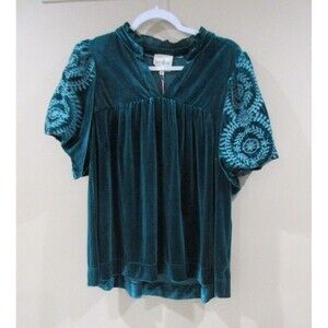 NWT Umgee Velvet Top Women Large Green Embroidered Puff Sleeves MSRP 64.00